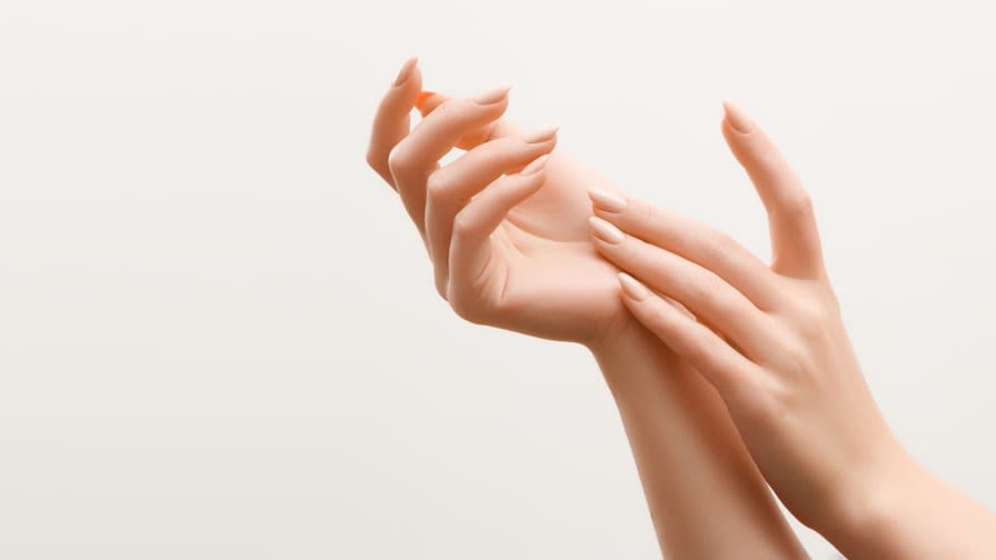 Read more about the article Hand Rejuvenation